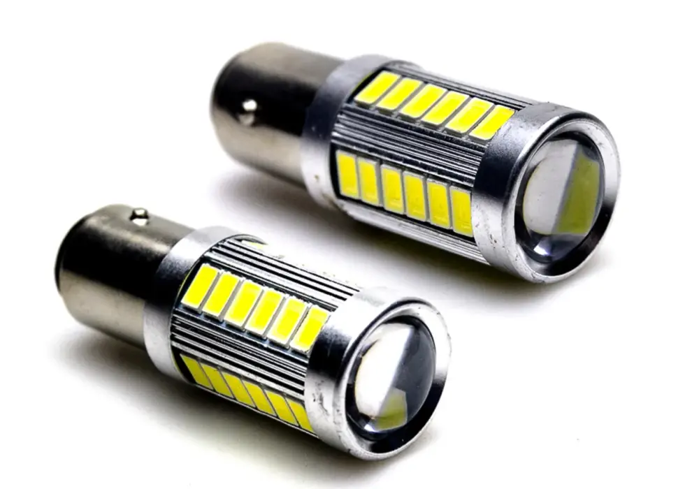 Jak wybrać idealną żarówkę P21 5W 12V do swojego samochodu