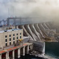 Jakie zagrożenia dla przyrody powodują elektrownie wodne i ich skutki