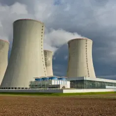 Ile paliwa zużywa elektrownia atomowa? Zaskakujące dane i fakty