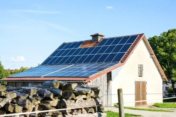 Instalacja fotowoltaiczna 10 kW - ile prądu naprawdę wyprodukuje?
